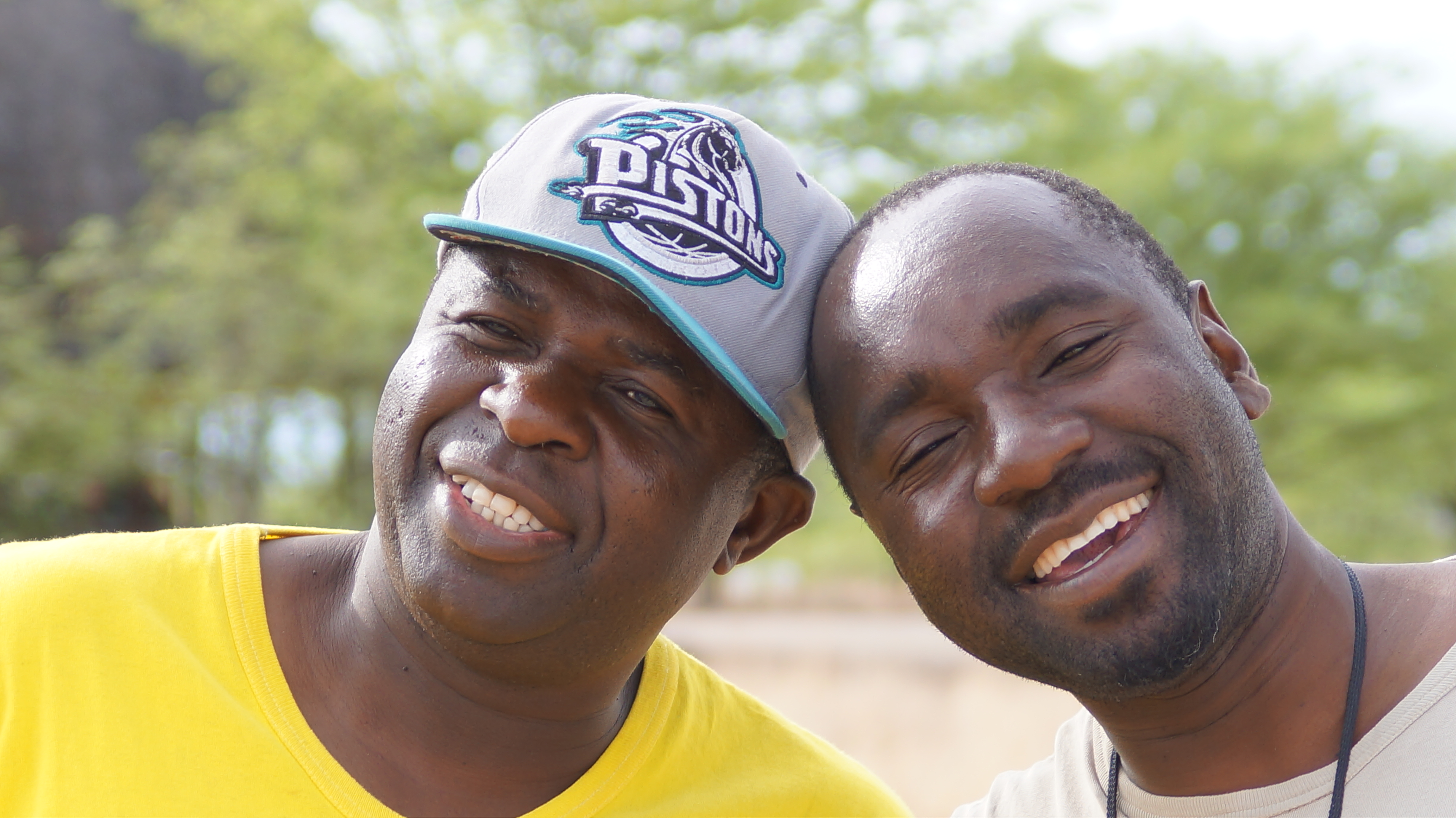Eine Afrika Safari braucht exzellente Guides . wie Vincent und Muno aus Simbabwe