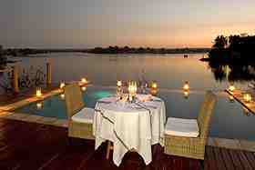 Safari mit Luxus an den Viktoriafällen in Livingstone, Sambia
