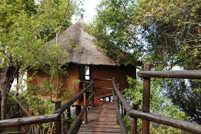 Naturerlebnis Afrika: Lodge an den Viktoriafällen zwischen Sambia und Simbabwe