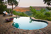 Safari zu den Zulus in Südafrika: Mit Übernachtung in der Isibindi Luxus Lodge  Safari zu den Zulus in Südafrika: Mit Übernachtung in der Isibindi Luxus Lodge