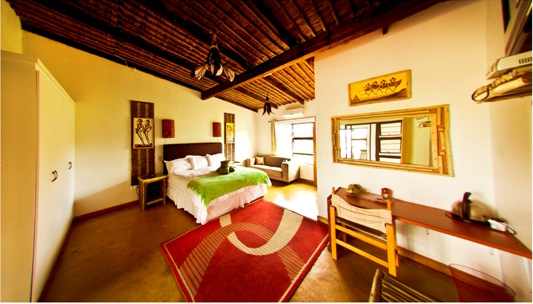 Safari Stopp mit Komfort: Johannesburg Lodge in Flughafen-Nähe, Südafrika Safari Stopp mit Komfort: Johannesburg Lodge in Flughafen-Nähe, Südafrika